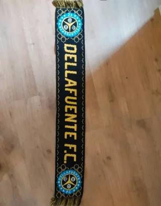 Bufanda dellafuente