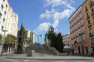 Ático en venta en Palacio en Madrid