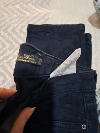 Lote 4 Pantalones, Zara y Jersey