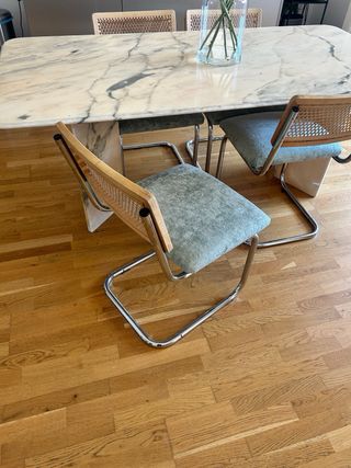 4 Sillas Cesca Réplica Tapizada Madera y Metal
