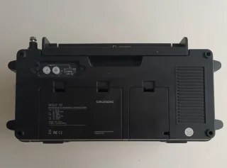 Radio Grundig Satellit 750 multibanda
