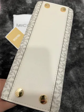 Bolso Michael Kors Beige y Dorado