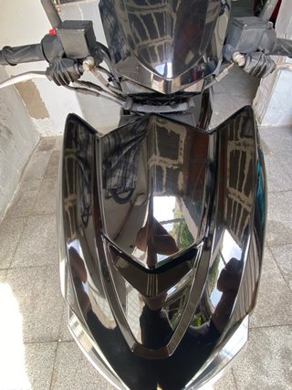 Linhai Buck 125 Negra - Moto Scooter