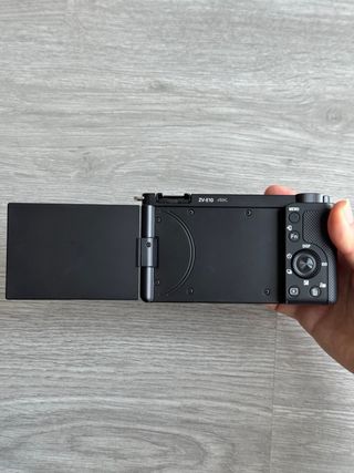 Sony ZV-E10 + Sigma 16mm F1.4 DC DN