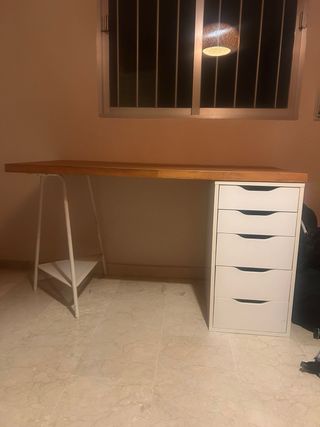 Escritorio Ikea Madera y Cajonera Blanca
