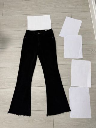 Pantalones vaqueros acampanados negros