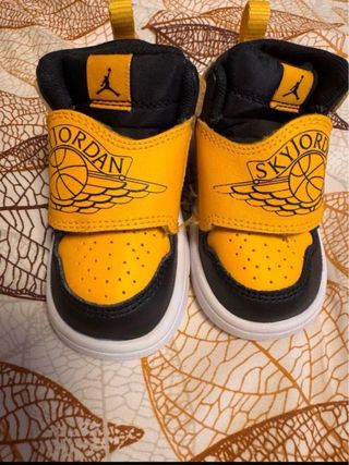 Scarpe Nike Jordan Bambino Giallo Nero