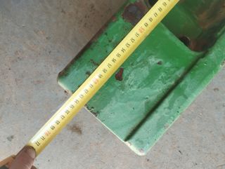 Soporte frontal contrapesas John Deere 3135