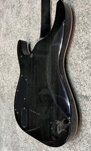 Guitarra ESP LTD MH1001NT Deluxe