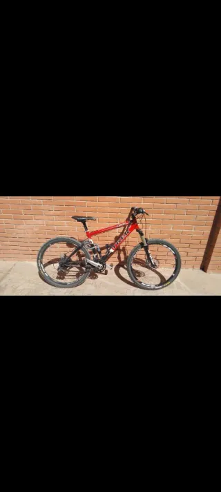 BICICLETA MONTAÑA 26"  TREK FUEL 80