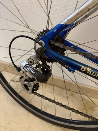Bicicleta de carretera Btwin azul y plata Talla M