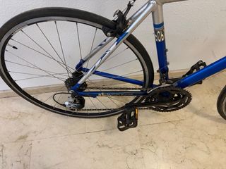 Bicicleta de carretera Btwin azul y plata Talla M