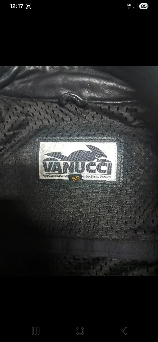 Chaqueta Moto Vanucci Roja y Negra Talla L