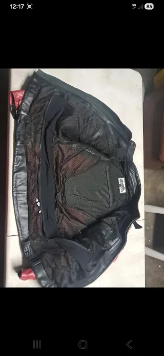 Chaqueta Moto Vanucci Roja y Negra Talla L