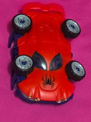 Macchinina Spiderman VCE15