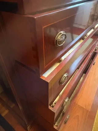 Cómoda Vintage Madera y Metal