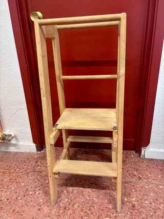 Torre Montessori in legno