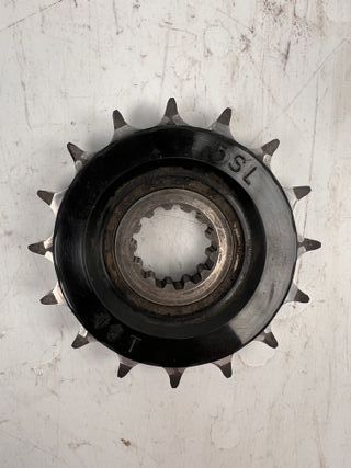 Piñón transmisión Yamaha YZF R6