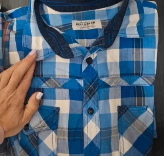 Consegna di Camicie Uomo Taglia L di Vari Marchi