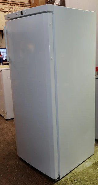 CONGELADOR VERTICAL LIEBHERR 2A OPORTUNITAT