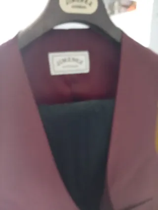 Traje de flamenco burdeos talla 58