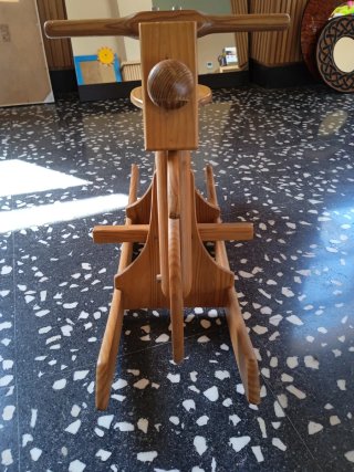 Balancín de madera para niños