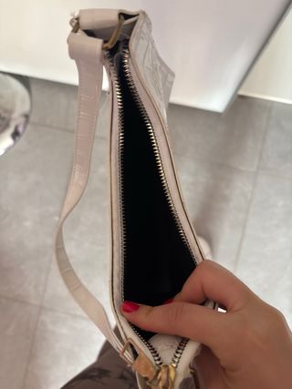 Bolso blanco efecto piel cocodrilo