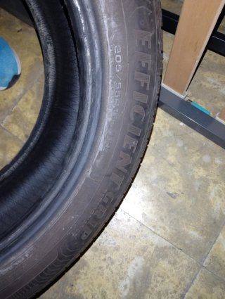 2 Neumático Goodyear R16