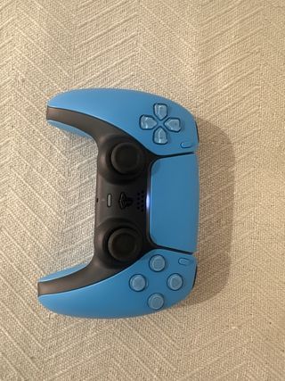 Pacchetto PS5 con controller + 3 giochi + cuffie