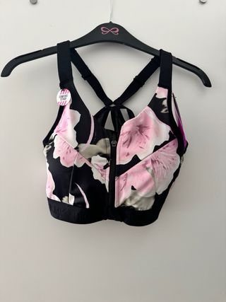 Sujetador deportivo HKMX 50€
