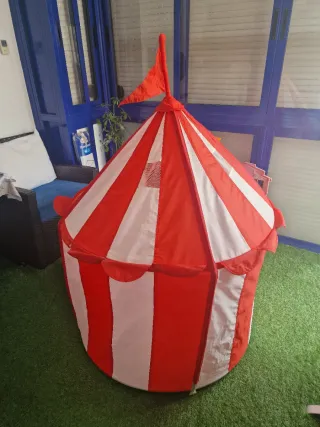 Carpa de circo IKEA multicolor