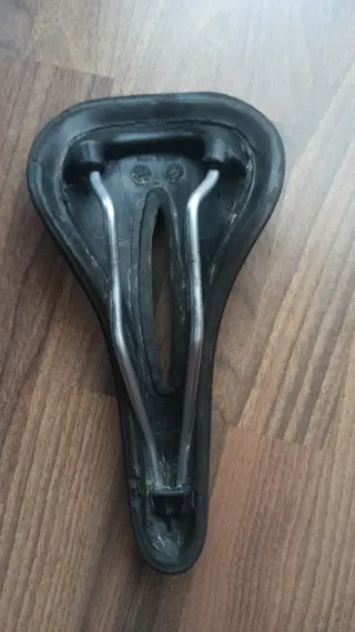 Sedile MTB Massi 143mm