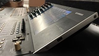 Mesa de mezclas digital Yamaha M7CL-32