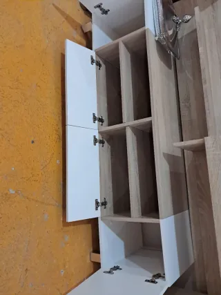 Mueble de salón bicolor