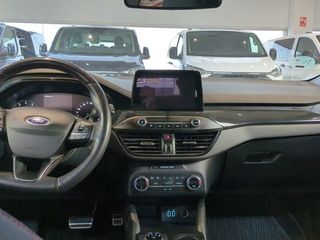 Ford Focus 1.0 Ecoboost MHEV 92kW ST-Line
