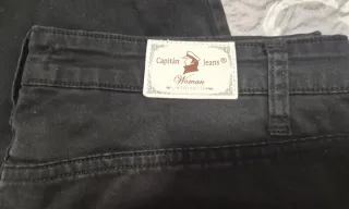 Pantalón negro