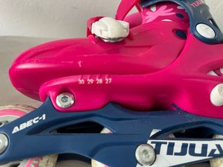 Patines en línea rosas y azules