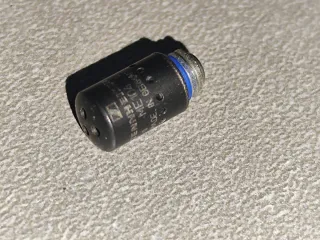 Micrófono Sennheiser MKE 104 Solapa negro