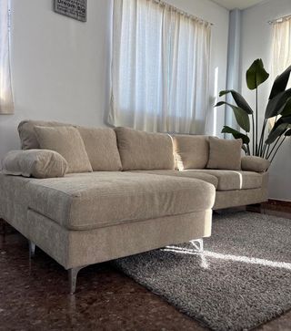 Sofá chaise longue beige
