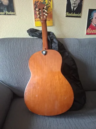 Guitarra Yamaha C40