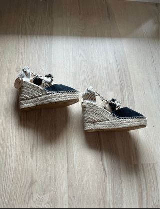 Alpargatas negras con cuña