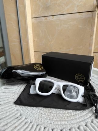 Gafas de sol Ray-Ban Wayfarer Puffer Blancas