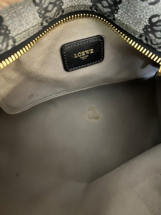 Bolso Loewe Anagram Canvas Gris y Negro