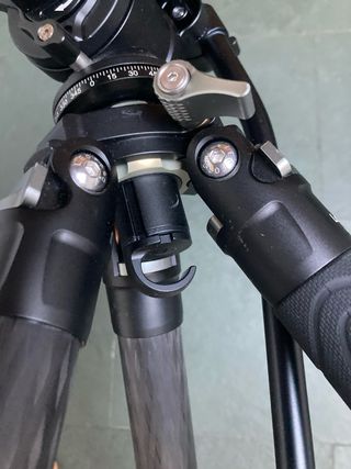 Trípode Leofoto Manba LV-324 C + Cabeza BV-10/M