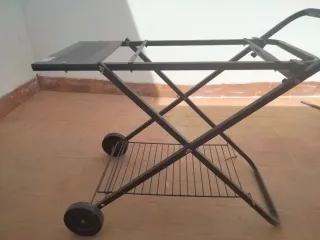 Carrito para bandejas