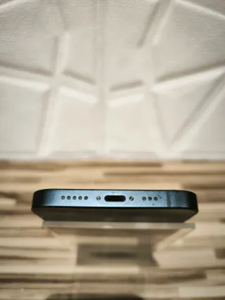 iPhone 13 128GB Blu marino