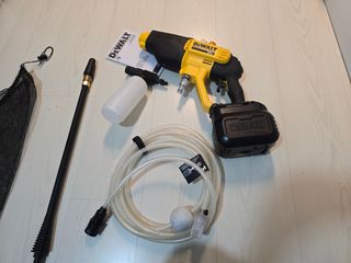 Hidrolavadora Portátil DEWALT DCPW550B