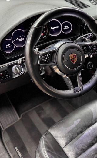 Porsche Cayenne E-Hybrid 462cv