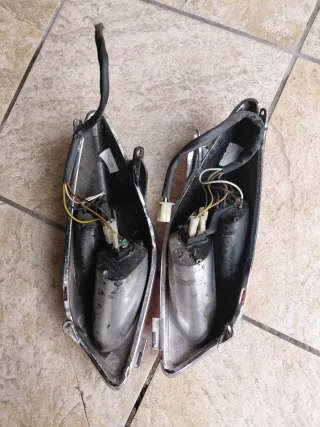 Xmax 125 Faro Trasero 2008