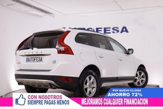 Volvo XC 60 2.5 MOMENTUM AWD AUTO 205CV 5P